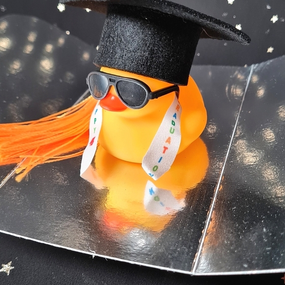 Graduation Aviator Sunglasses Duck (GOLD tassel) - Picture 3 of 5